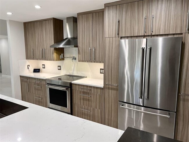 Photo - 720 Birdie Ct