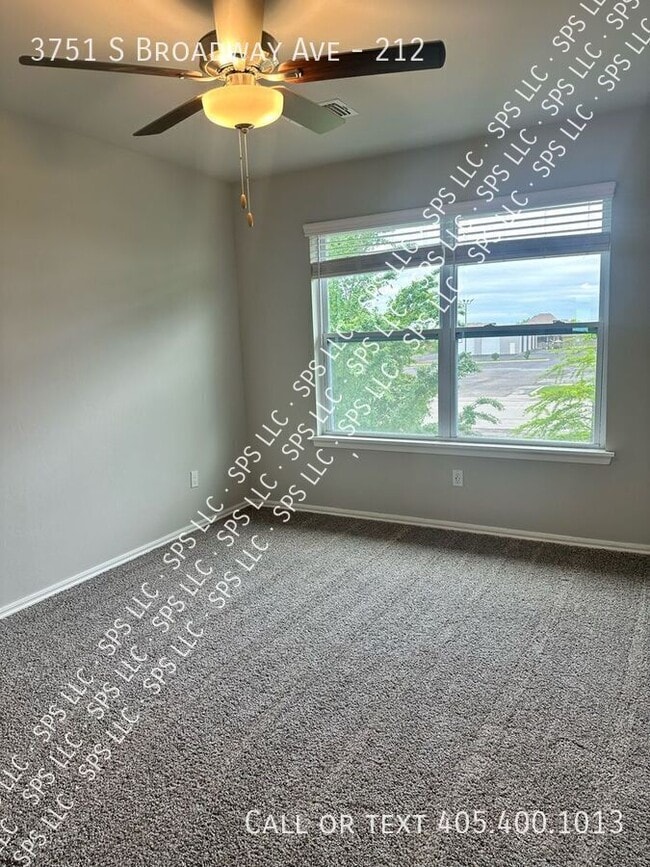 Photo - 3751 S Broadway Ave