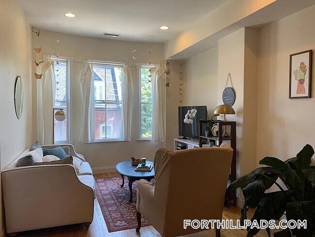 Photo - 79 Highland St Unidad 2
