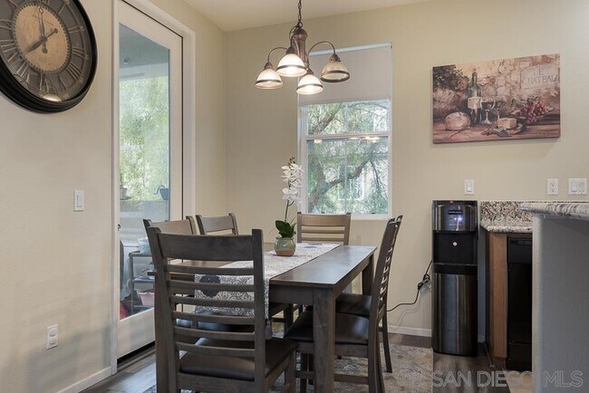 Photo - 4461 Avenida Aquila