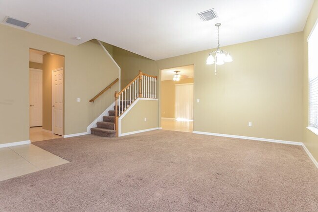 Photo - 2014 Fairmont Ln