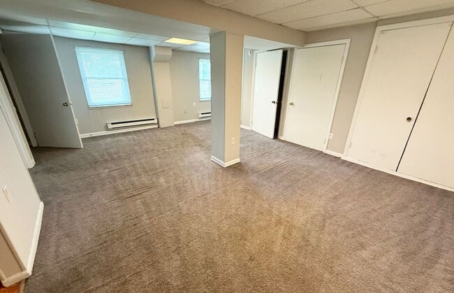 Building Photo - 960 Ludlow Ave Unit 960-09