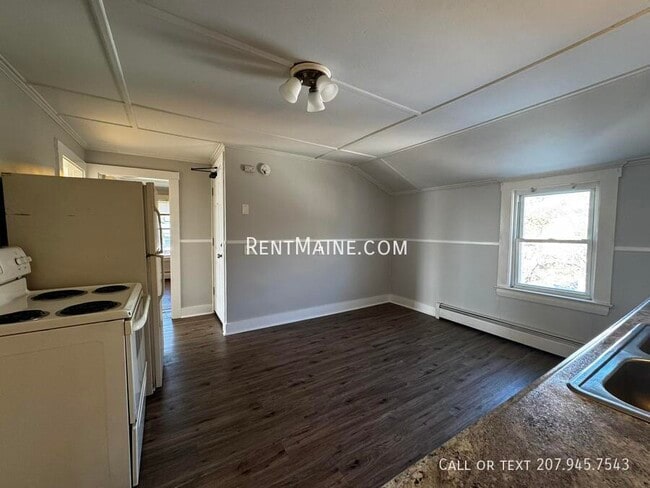 Photo - 131 College Ave Unit 5