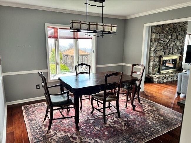 Photo - 1403 Fleetwood Plaza