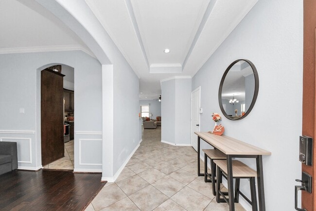 Photo - 6714 Albion Cresent Dr