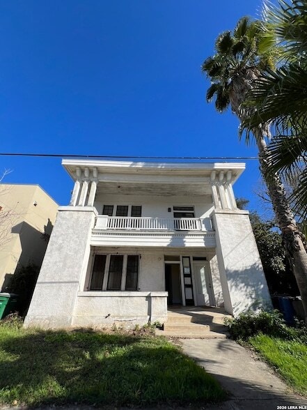 Photo - 111 Leigh St