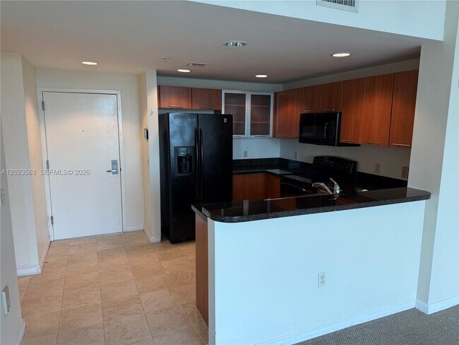 Photo - 2021 SW 3rd Ave Unit 902