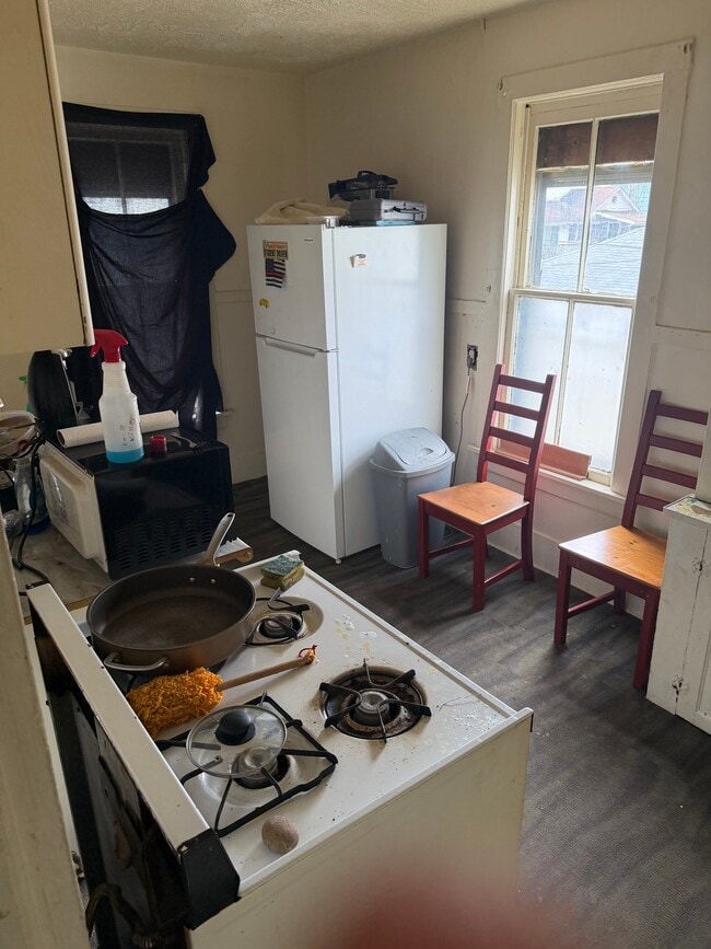 Photo - 203 W Front St Unit 2nd Floor