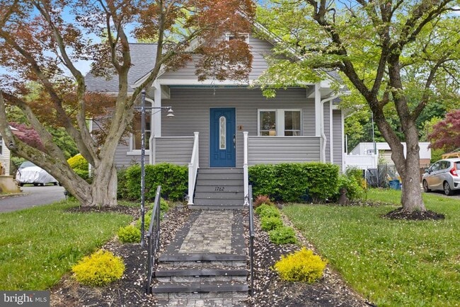 Building Photo - 1762 Exton Ave Rental