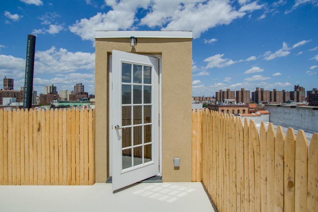 Photo - 1590 Lexington Ave Unidad 21