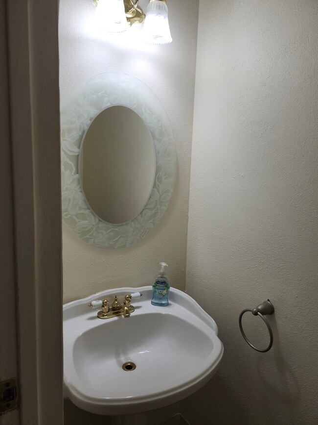 Photo - 11461 W 107th Pl