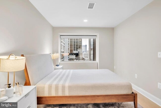 Photo - 1801 Market St Unidad 2221