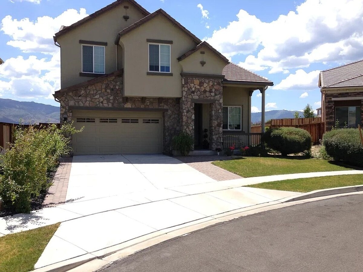 4 bedroom 2.5 bath in quiet cul-de-sac in Canyon Pines - 4 bedroom 2.5 bath in quiet cul-de-sac in Canyon Pines
