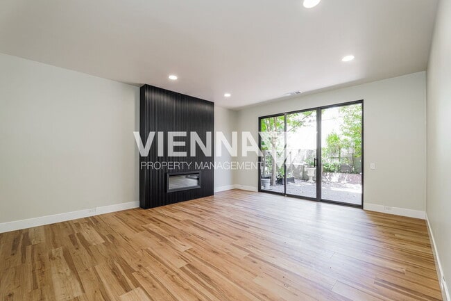 Photo - 340 Wyndgate Rd