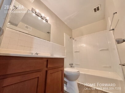 Photo - 1337 Devonport Dr Unit 4