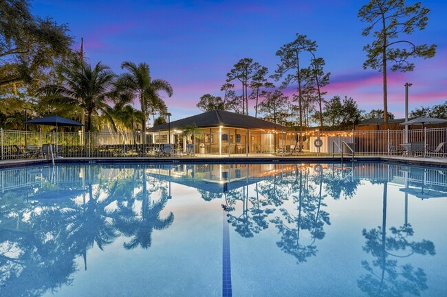 Building Photo - Palm Court at Wellington Apartments