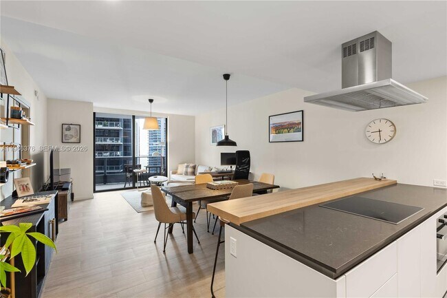 Photo - 1000 Brickell Plaza Unit 4605