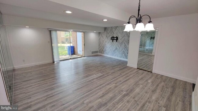 Photo - 1139 Thackary Ct