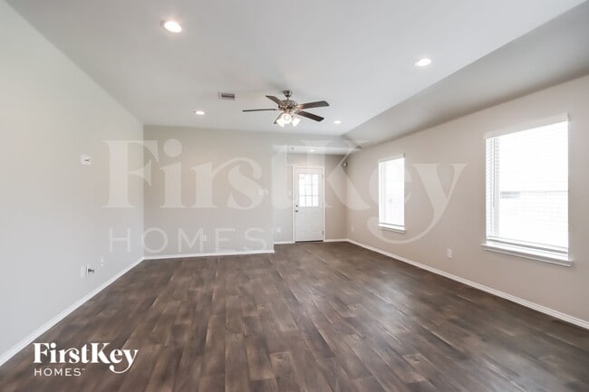 Photo - 23435 Harrow Fld Ln