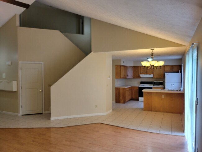 Hidden Pines Townhomes