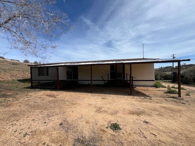 Building Photo - ***3 BEDROOM/2 BATHROOM IN DEWEY***