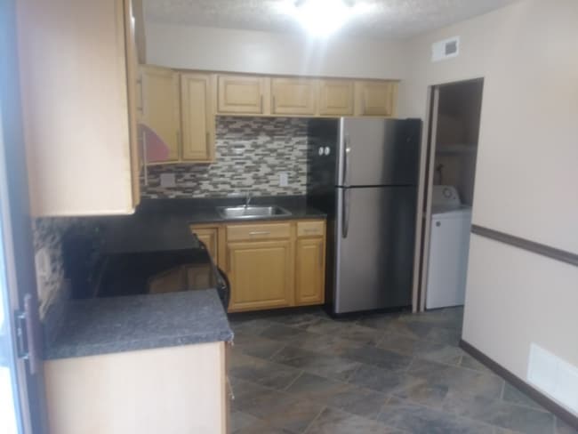 Photo - 1 Peppertree Ln Unit A Must See.