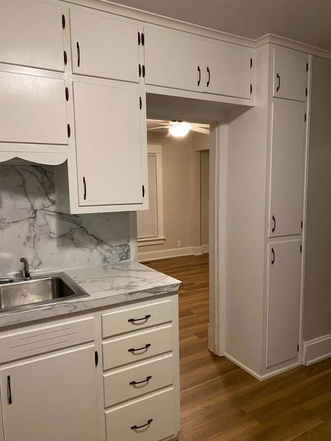 Photo - Yellow (417)