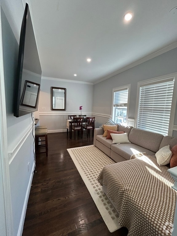 Building Photo - 79 Bucknam St Unit 2A Rental