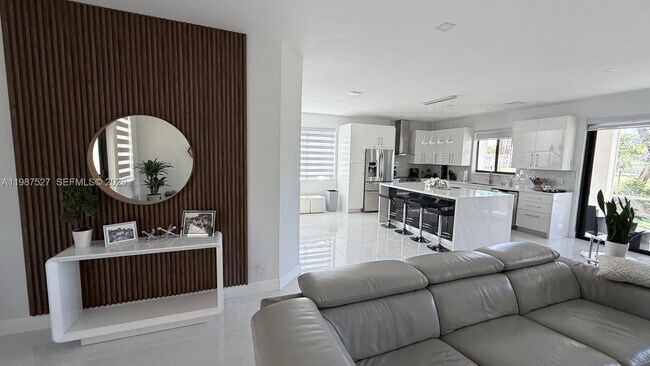 Photo - 1392 Canary Island Dr