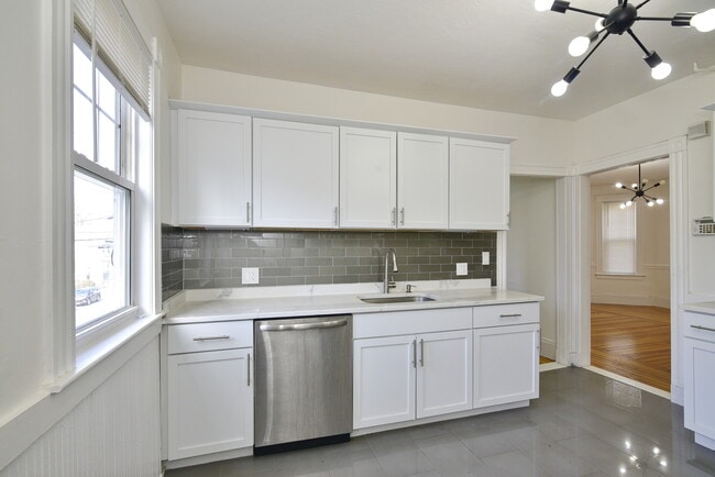 Photo - 24 Rector Rd Unidad 2