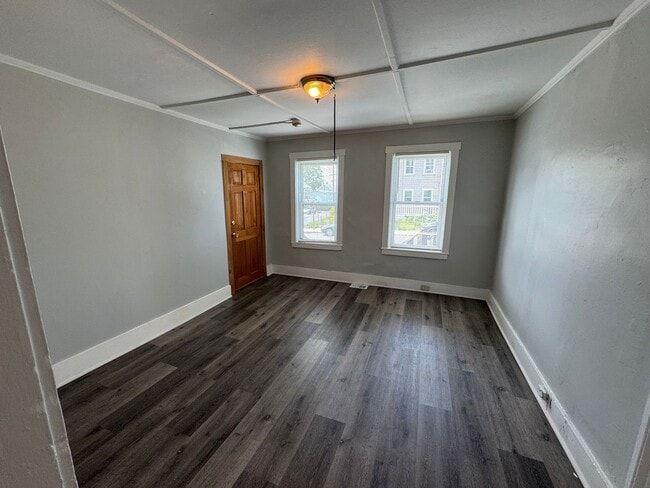 Building Photo - 103 Portland St Unit 1
