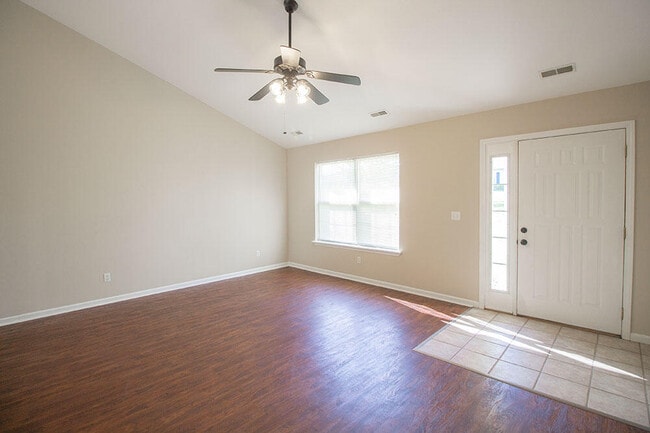 Photo - 1880 Field St