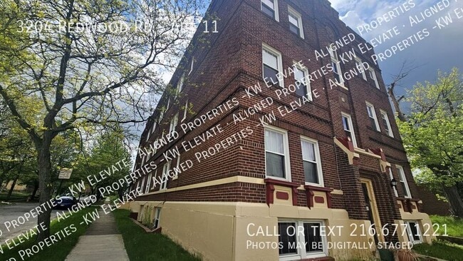 Photo - 3204 Redwood Rd Unit Apt 11