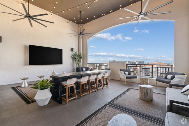 Sky Lounge (PH Residents)
