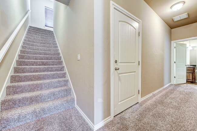 Photo - 2113 Houston Ave