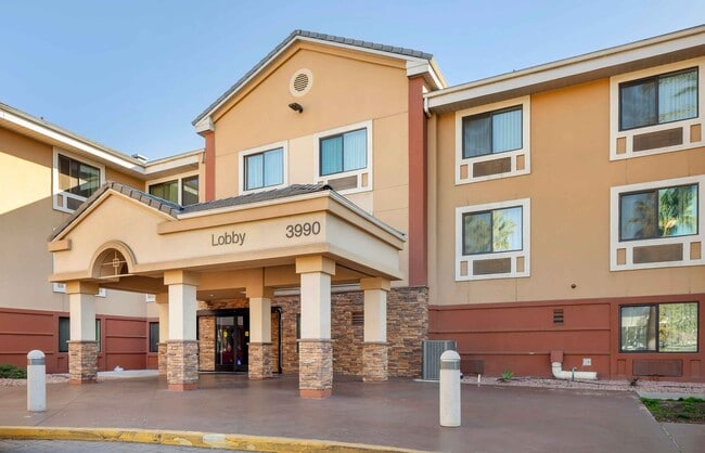 Photo - Furnished Studio-Los Angeles - Ontario Air...