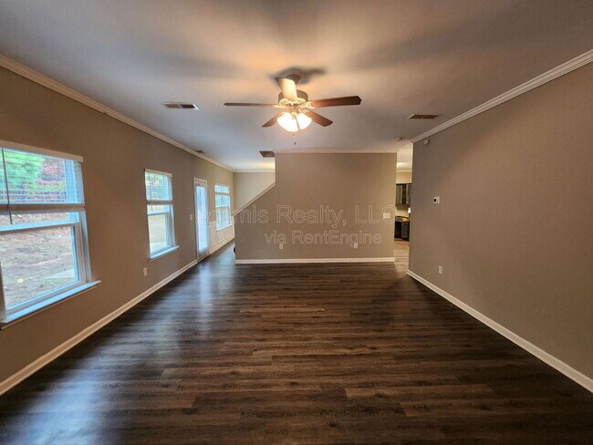 Photo - 255 Fieldcrest Dr