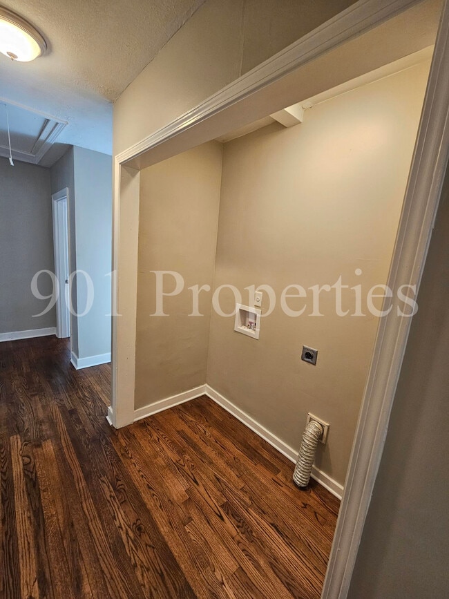 Photo - 135 Plainview St