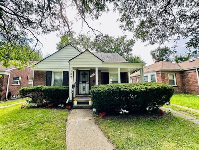3 Bedroom 1 Bath Welcome Section 8 - 3 Bedroom 1 Bath Welcome Section 8 House