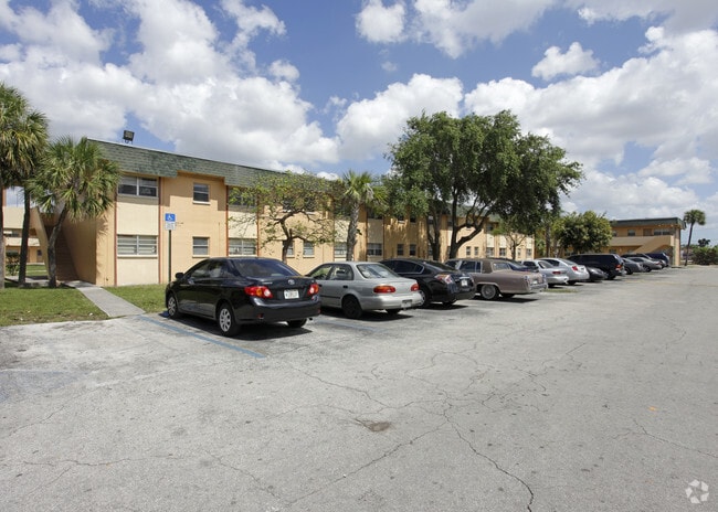 Photo - Miami Gardens Apartments