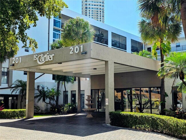 Building Photo - 201 178th Dr Unit 412