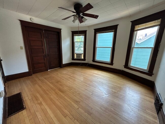 Photo - 514 E Johnson St