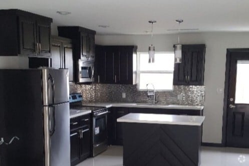 Building Photo - 1212 White Oak Drive Unit 2 Rental