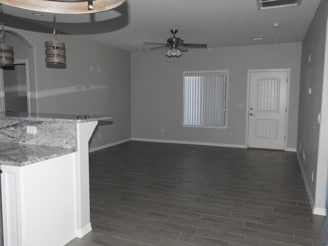 1971 E Winter Haven Dr