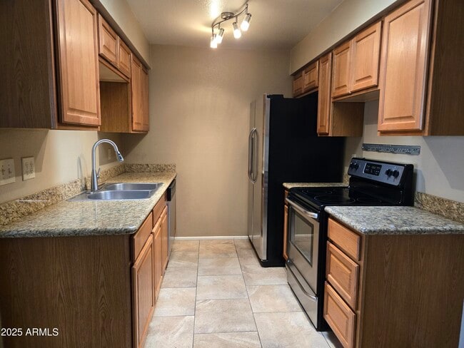 Photo - 10815 W Northern Ave