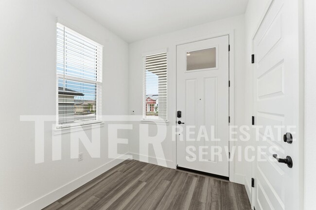 Photo - 2231 Oswego St