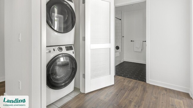 Photo - 1320 4th St NE Unit 607