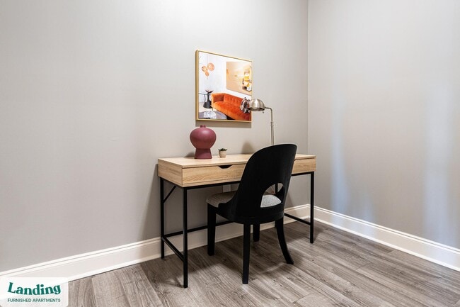 Photo - 305 Laredo Dr Unidad 5-304