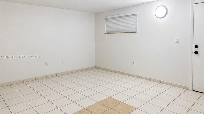 Photo - 777 SW 9th Ave Unit 207
