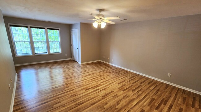 Photo - Trailwood Heights Available NOW! Condo